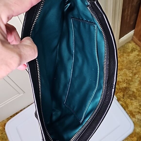 Wristlet Leather Black Silvertone Hardware Green Satin Style Lining - Picture 7 of 8